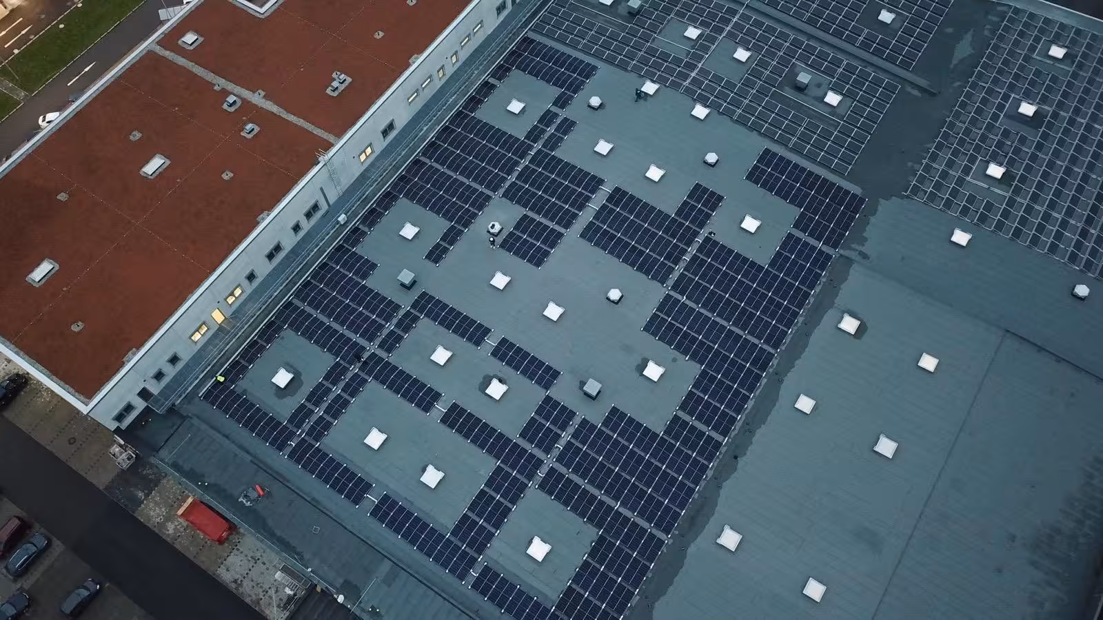 Kostenfaktor Energie – Photovoltaik für Unternehmen